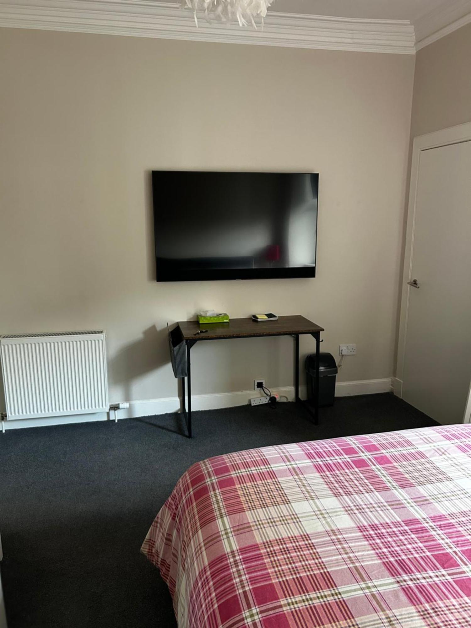 The Old Post Office Double Room Карнусти Екстериор снимка